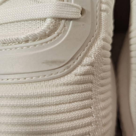 Skechers Sport Court Sneakers | White | Women’s Size 9 - Picture 7 of 7